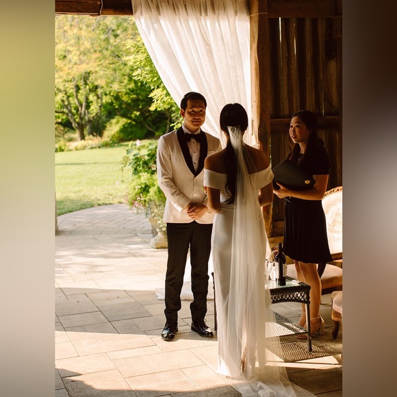 White dress - Picture 5 of 10